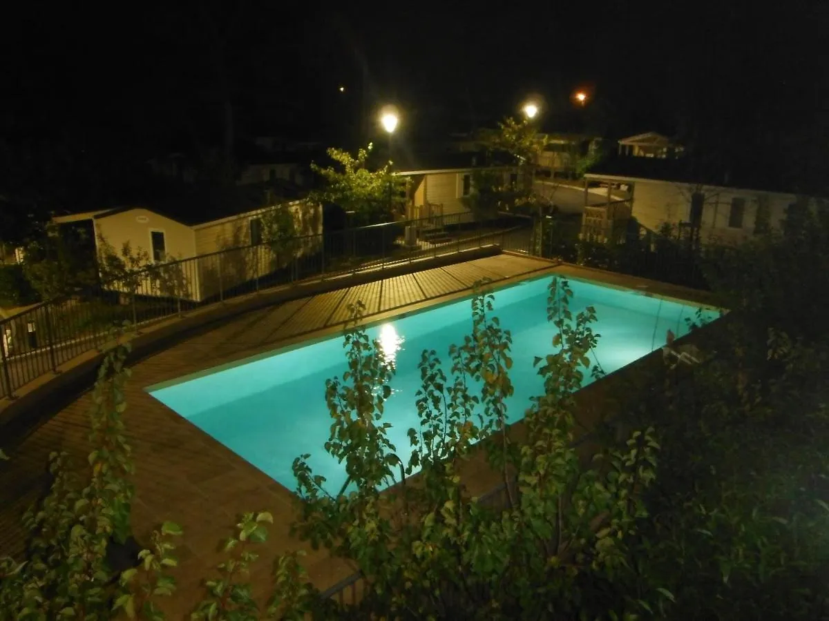 Residence L'Elephant Saint-Raphael  Aparthotel Saint-Raphael (Var)